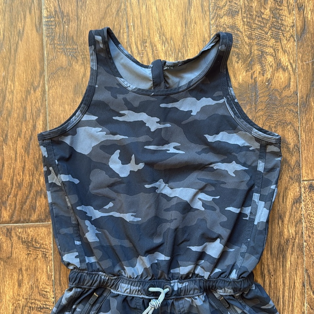 Athleta girl camo romper, size medium (8/10) - Picture 7 of 10